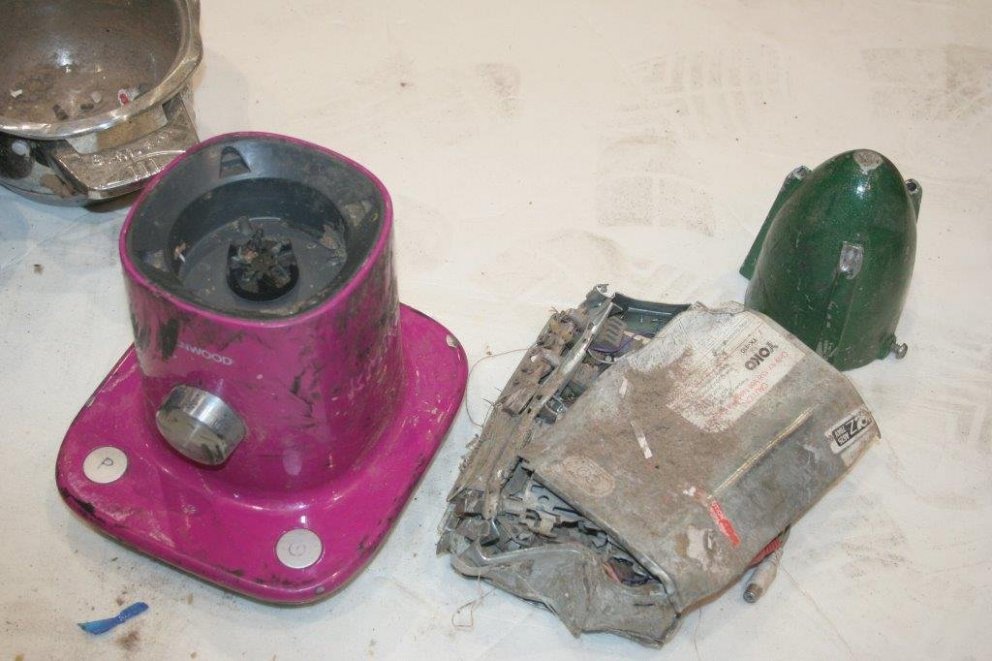 Setjum ekki raftæki með málmum þegar við flokkum!