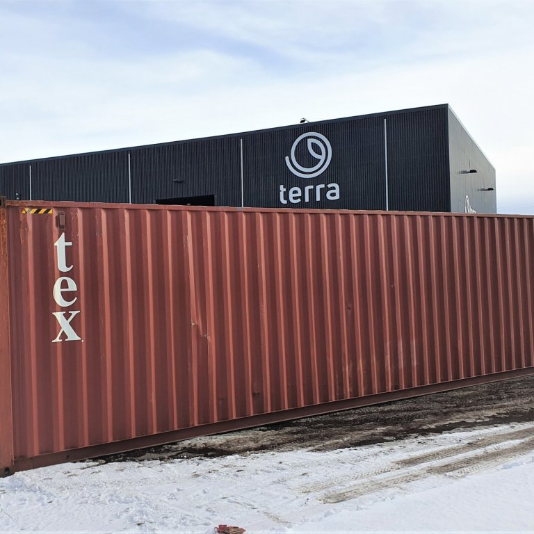 Hluti af Fróða flokkara er mættur á svæðið í þessum gám. Fleiri gámar eru væntanlegir á næstu dögum.…